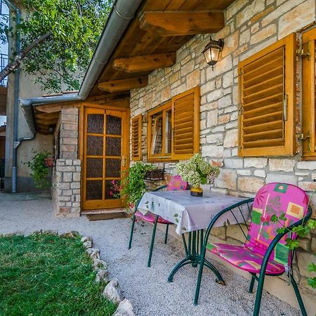 Apartments Marija & Pepa Ровин Екстериор снимка