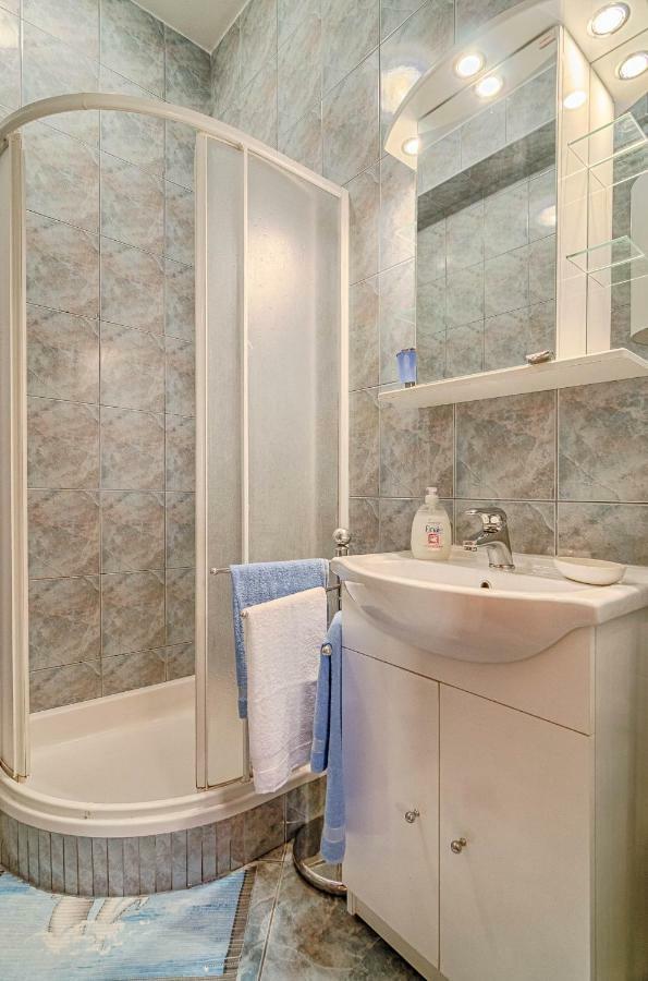 Apartments Marija & Pepa Ровин Екстериор снимка