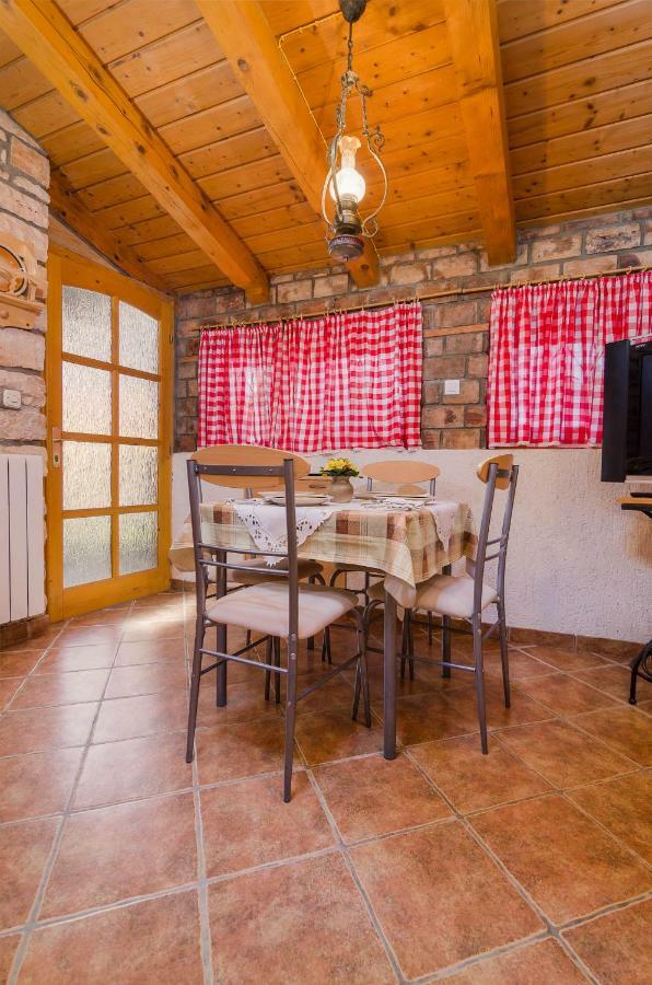 Apartments Marija & Pepa Ровин Екстериор снимка